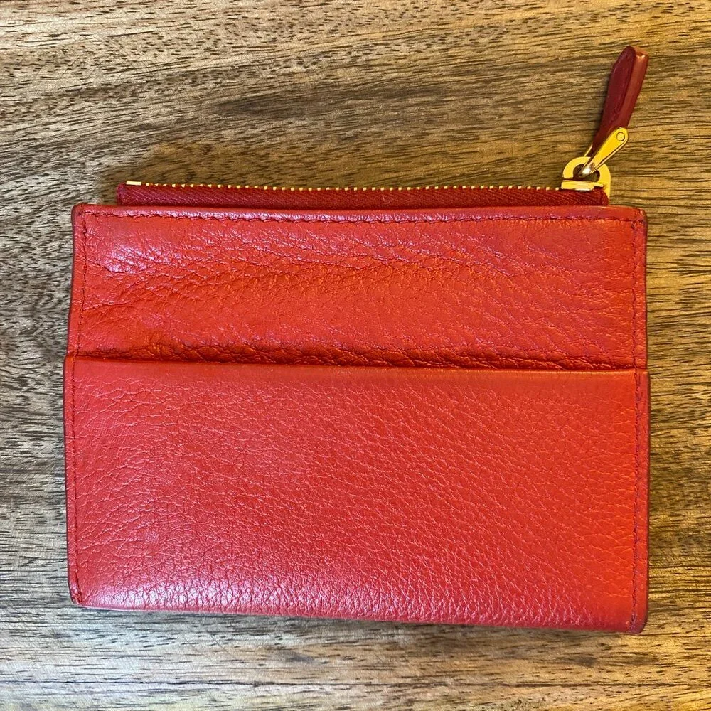 Prada red leather Moire and Saffiano card holder with gold-tone hardware - Picture 5 of 10